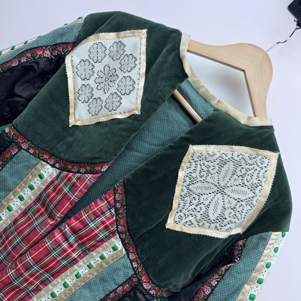 VTG Handmade Patchwork Quilted Jacket Velvet Lace Plaid Wearable Art Blazer M/L
